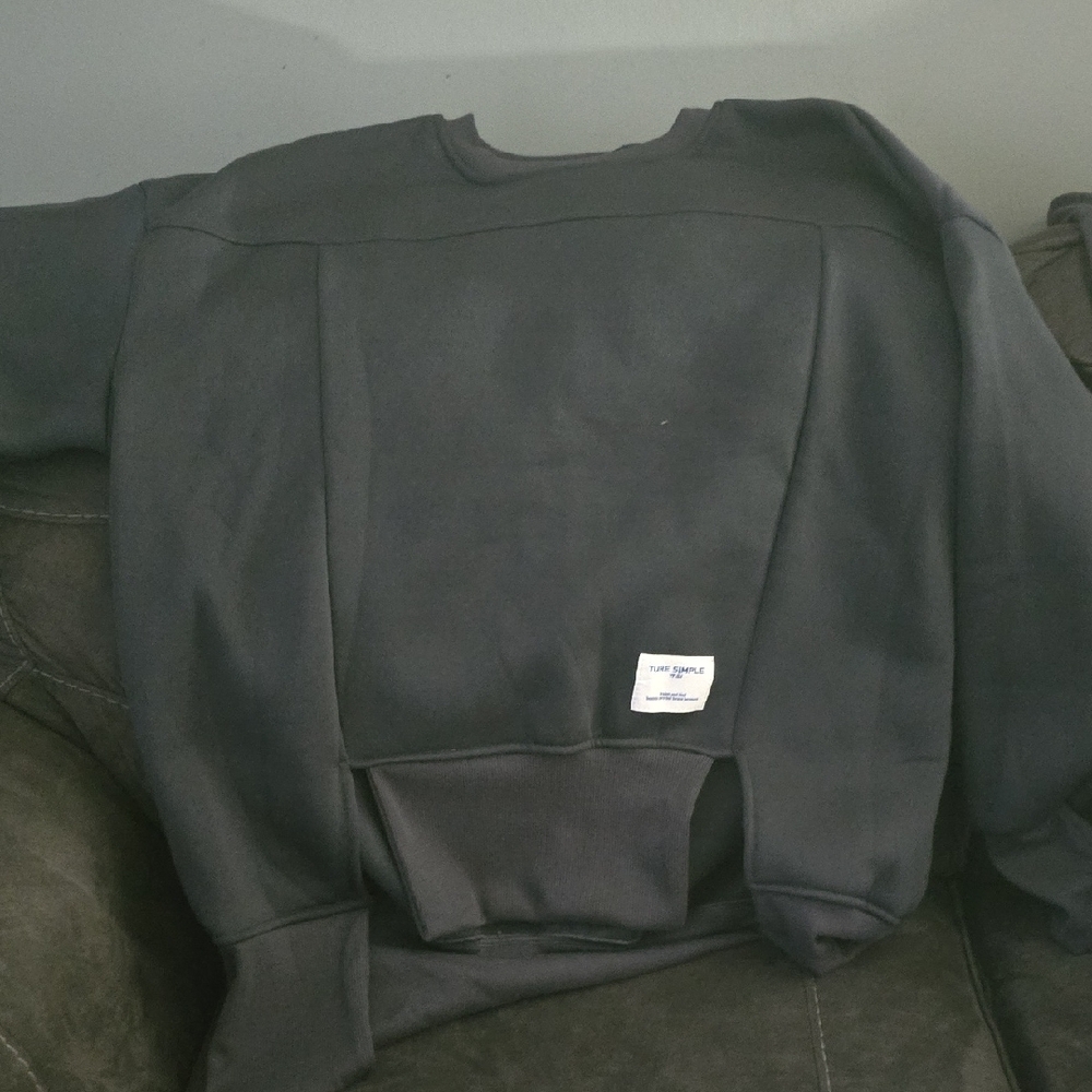 Simple Gray Ribbed Fabric - Picture 6 of 8